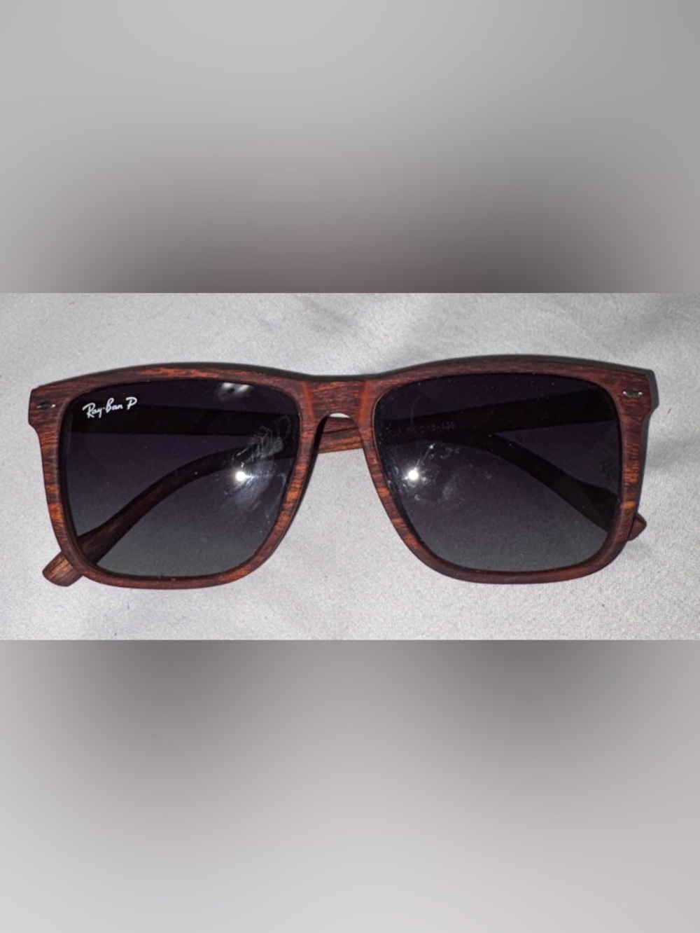 Ray-Ban Wood-Grain Frame Sunglasses - Brown
